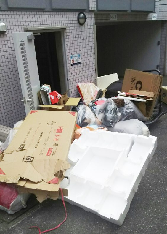 不法投棄ごみ